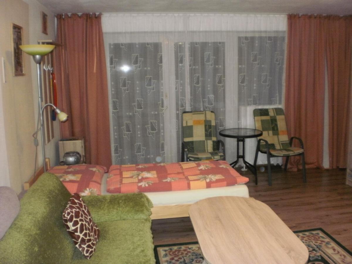 Appartamento Privat Buk 100 Jindřichŭv Hradec Esterno foto